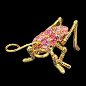 Premium Crystal Pink Cricket Paperweight